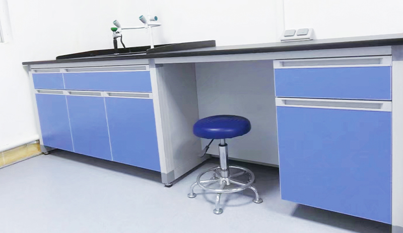 6铝木实验台.jpg 6铝木实验台.jpg